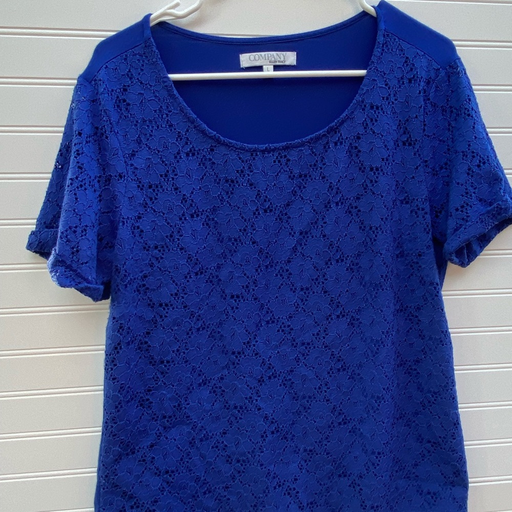 Ellen Tracy Short Sleeve Pull Over Eyelet Blue Top